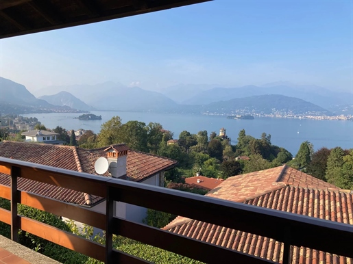 Flat for sale in residence with green area in Stresa