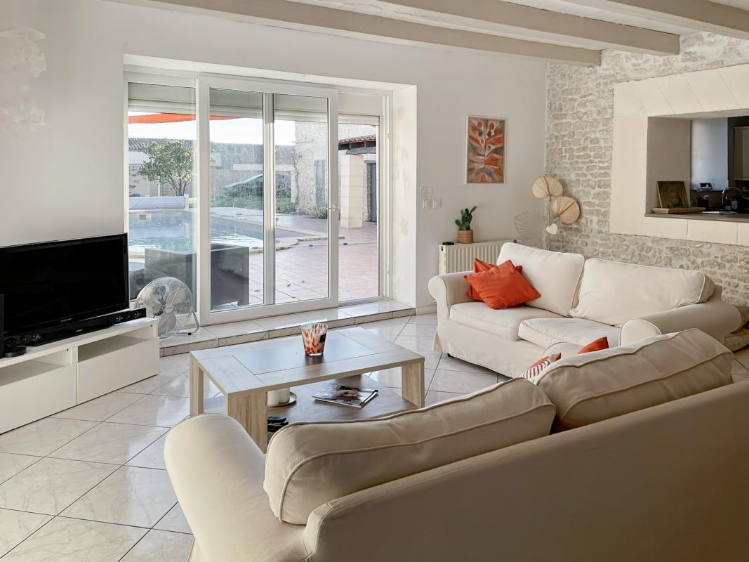 House 155 m² with pool