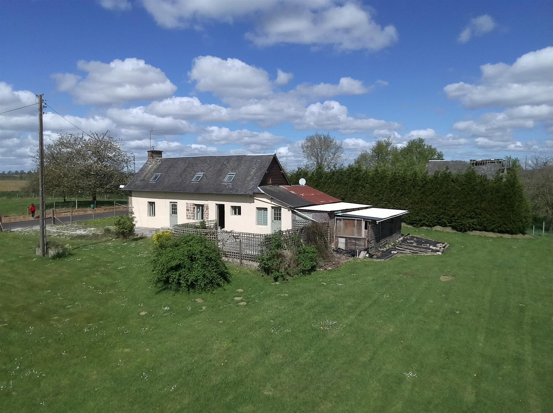 Trevligt familjehem i fridfulla Normandie