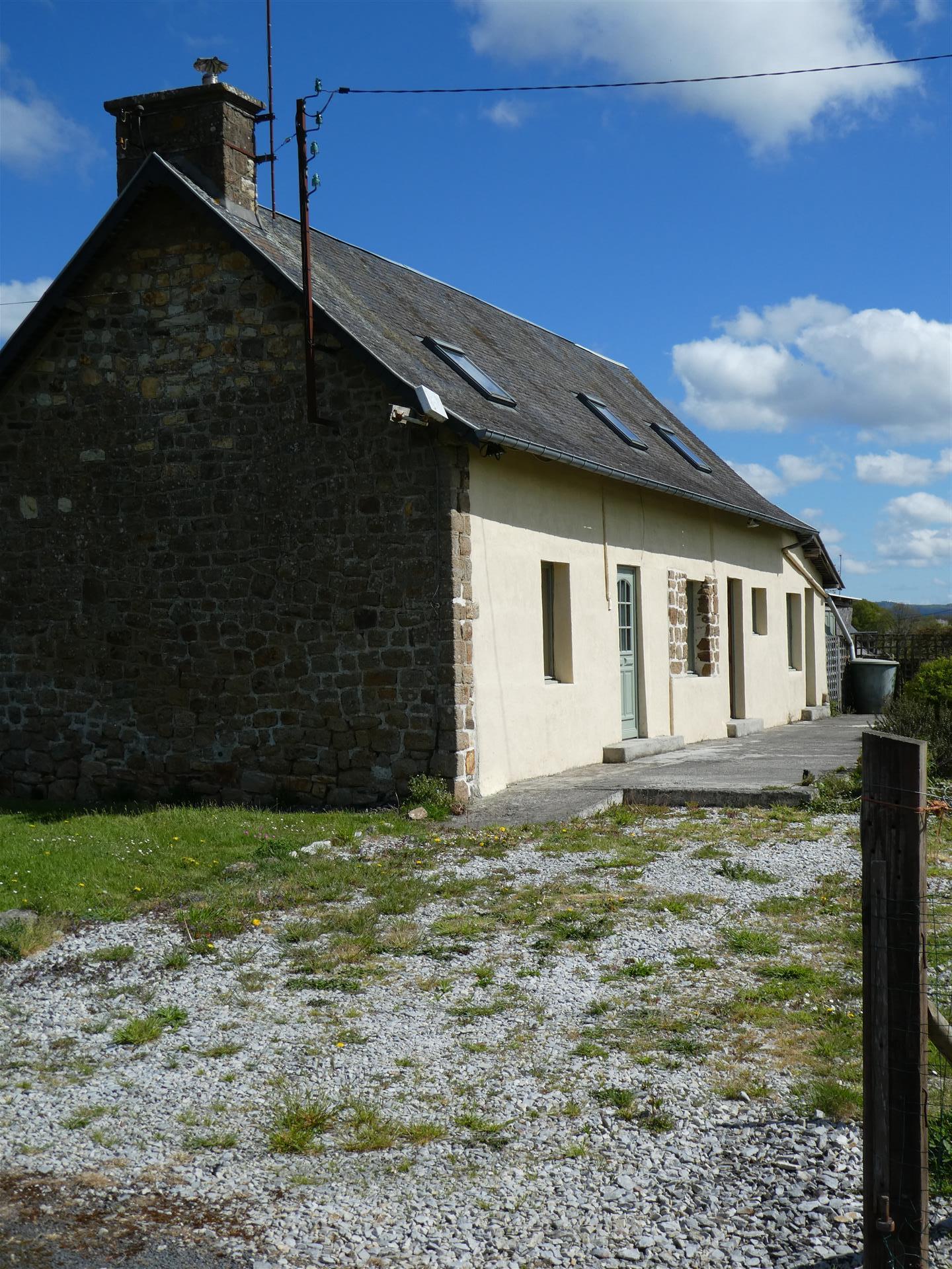 Trevligt familjehem i fridfulla Normandie