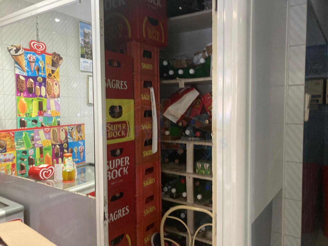 Cumpărare: Local comercial (2735)