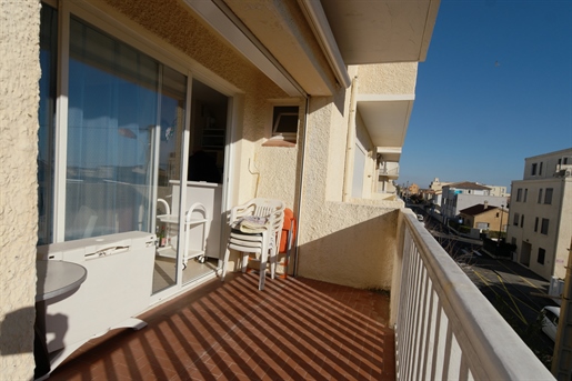 Narbonne-Plage type 2 apartment with terrace and balcony sea view