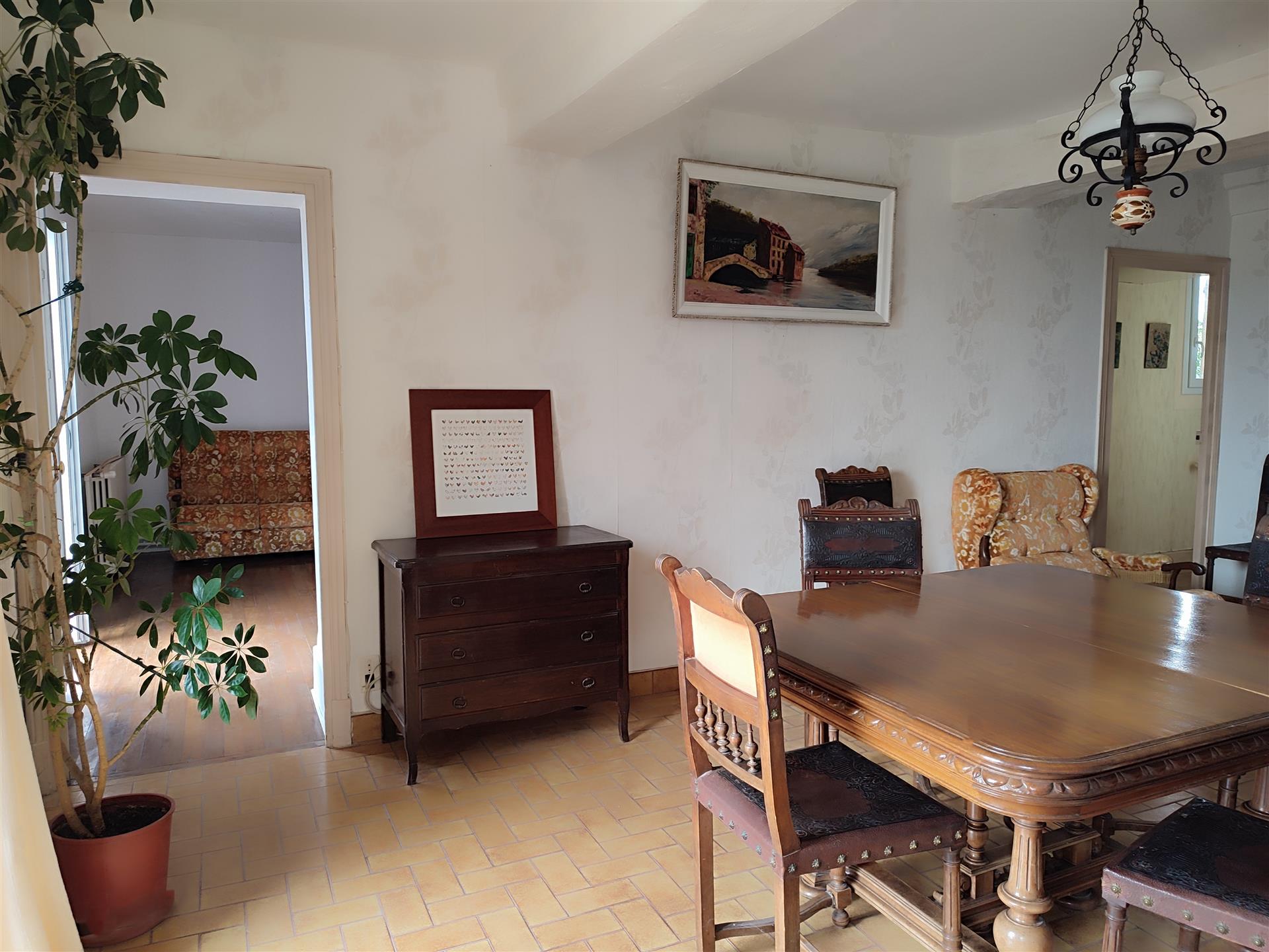 Borgogna meridionale - Casa con antica casa colonica e annessi 