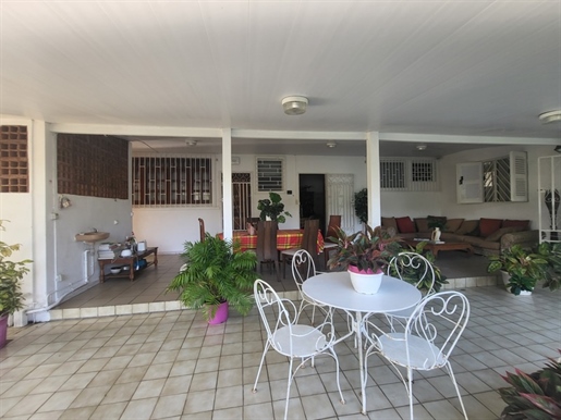 Compra: Casa (97300)
