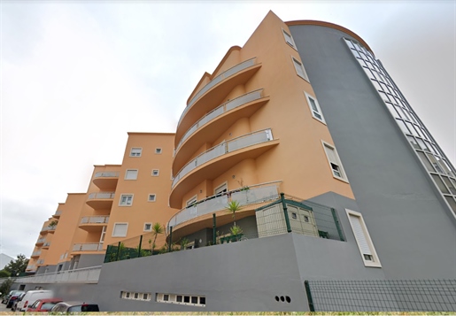 3 slaapkamer appartement in gated community (Vila Ronda) in Carrega
