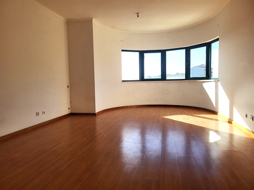 3 bedroom apartment in Alenquer