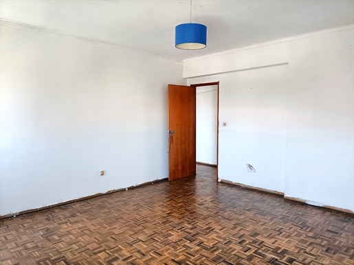 Köp: Lägenhet (2580)