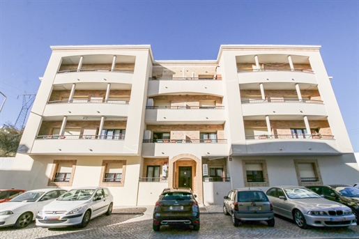 2 Bedroom Apartment with Fantastic Terrace in Quinta do Casal - A