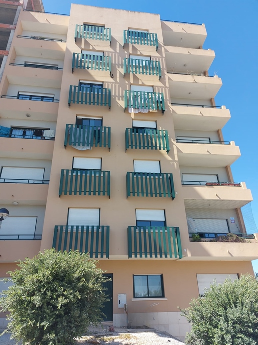 2 bedroom apartment in Alenquer, with fantastic views!