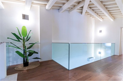 Dimora di Design in Palazzo Storico
