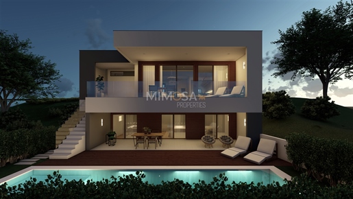 House 3 Bedrooms Sale in Mexilhoeira Grande,Portimão