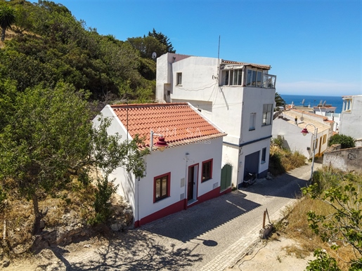Typical house with local charm and proximity to the sea