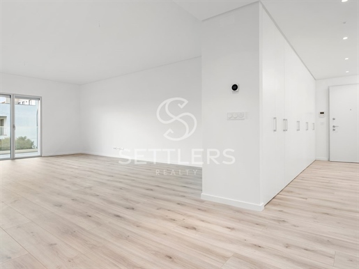 1-Bedroom apartments - Lombos Sul, Carcavelos.