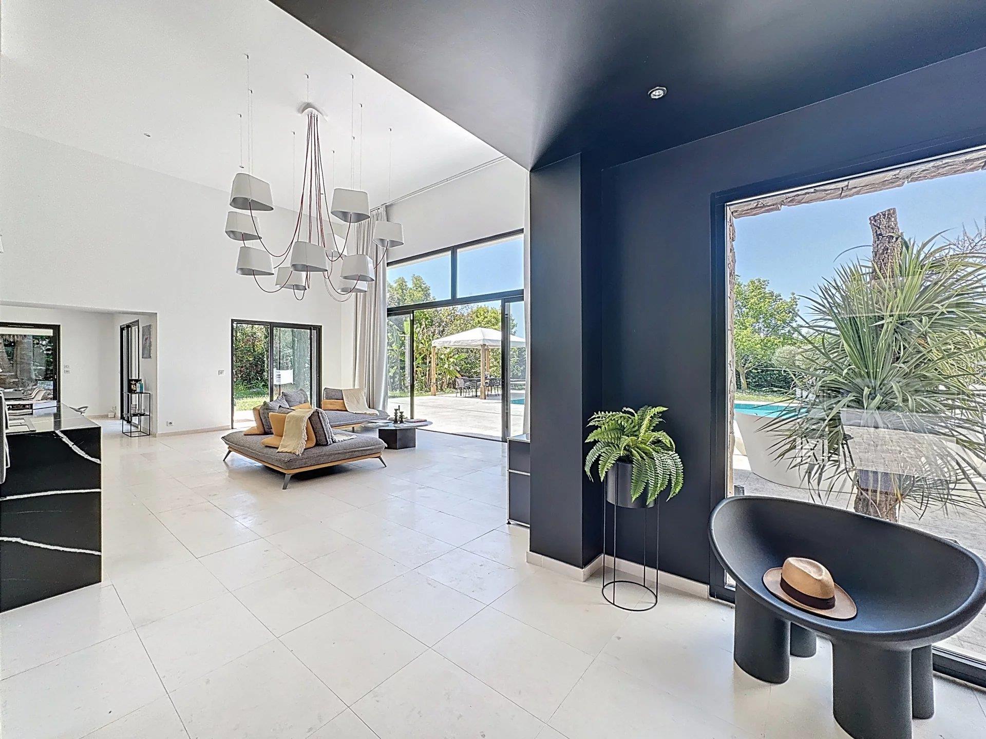 Exclusivity. Single-Storey villa.
