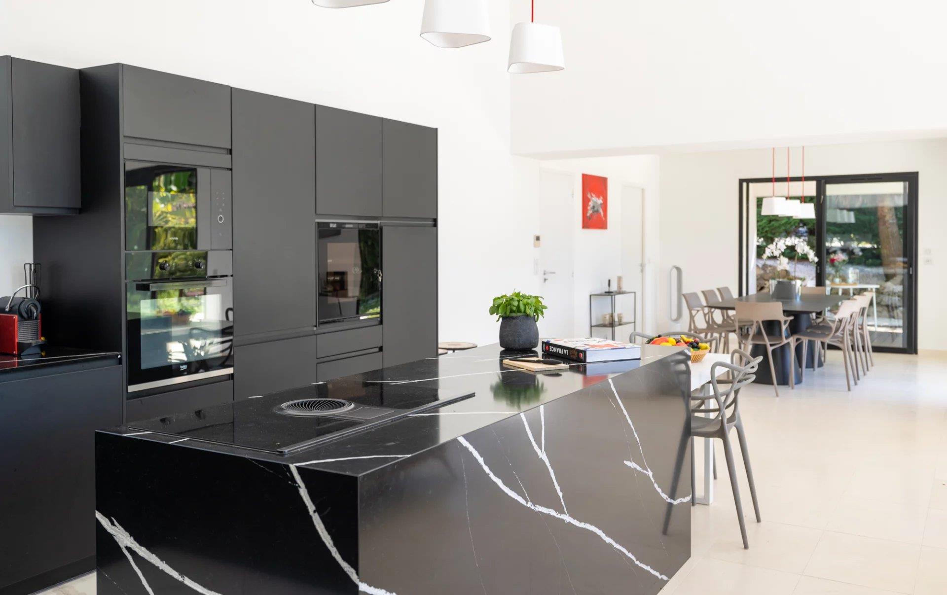 Exclusivity. Single-Storey villa.
