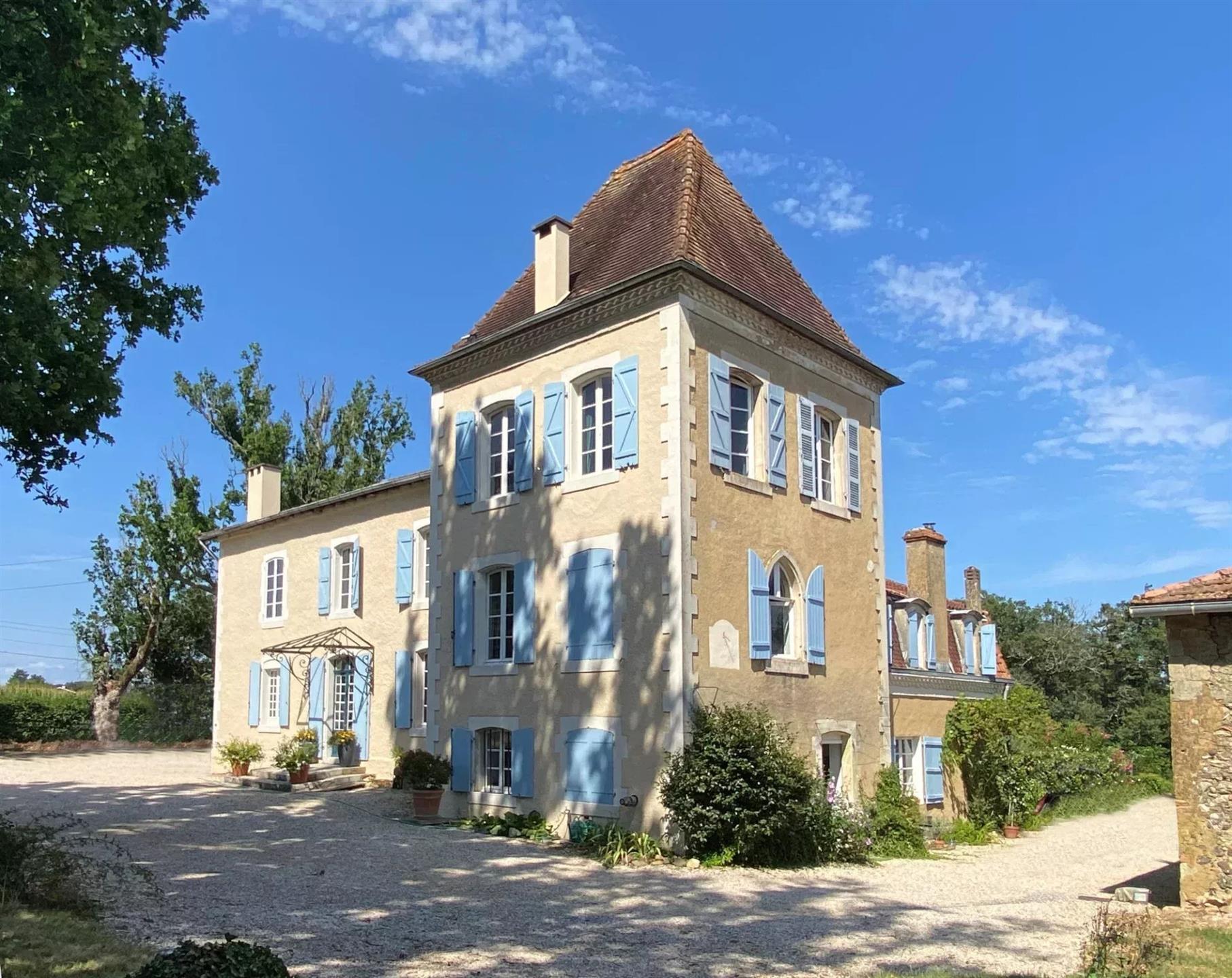 Late 17th Century Château with outbuildings nestled within 3 hectares of stunning woodland and field