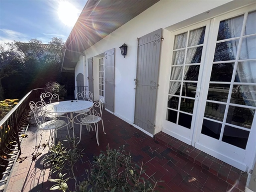 Charming house decorated with taste a few minutes away from Peyrehorade