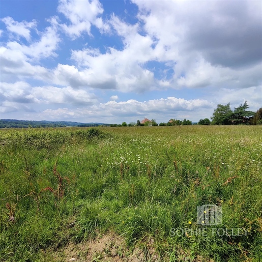 In Maslacq, 1406m² plot of land with building permission