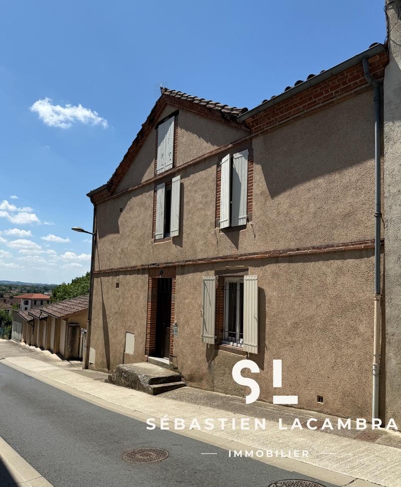 7-room bourgeois house with cathedral view + 6 garages rented Saint-Juéry center, garden swimming p