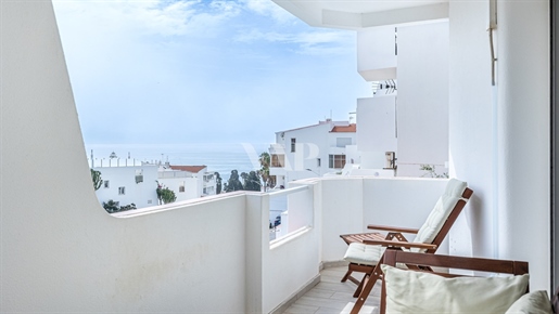 Продается 2-комнатная квартира в Албуфейре, с видом на море