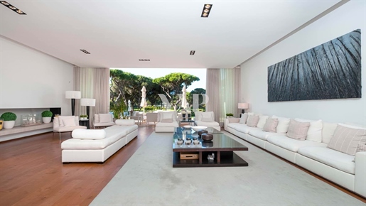 Villa de luxe de 5 chambres, entièrement meublée et équipée, front de golf, Vilamoura