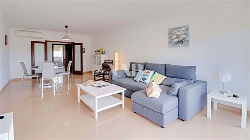 Vilamoura - Fantastic 3 bedroom apartment within walking distance of Marina De Vilamoura