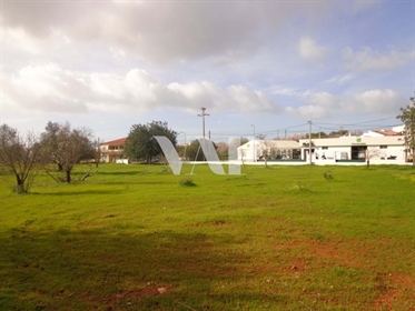 Terreno edificable en venta en Almancil, cerca del triángulo de oro