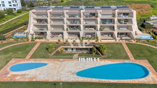 Appartement de 2 chambres à vendre à Vilamoura, avec piscine privée/jacuzzi