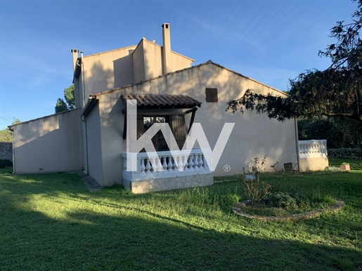 Nimes: Villa 122 m² for sale in the heart of the Nîmes scrubland