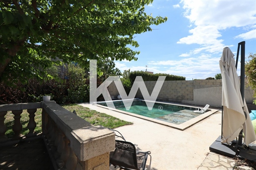 Gelijkvloers huis - zwembad en garage in Bouillargues