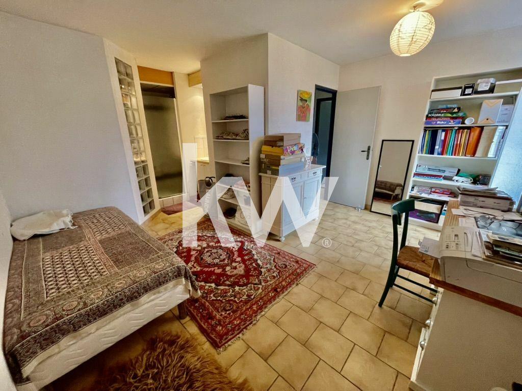 House of 5 rooms 118 m² in Goudargues