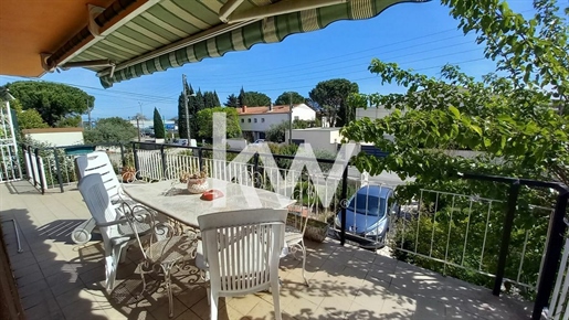 Sale of a house F5 115 m² in Nimes