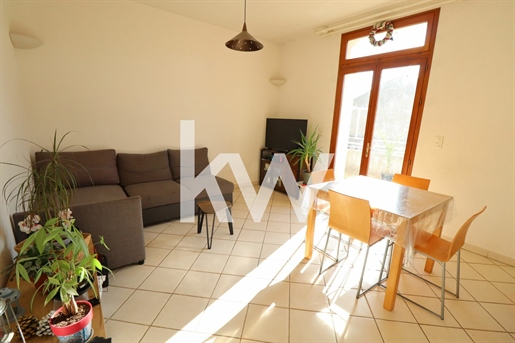 Apartment 60 m² for sale in Nîmes