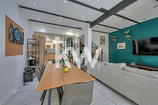 For sale: 115-sqm three-bedroom flat in Vergeze
