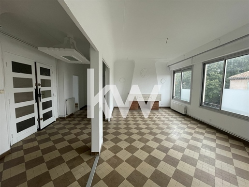 Appartement 142 m² avec terrasse à Nimes