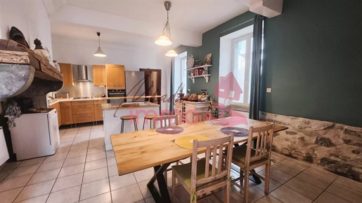 Restored 19th century House 190m² with Independent Studio