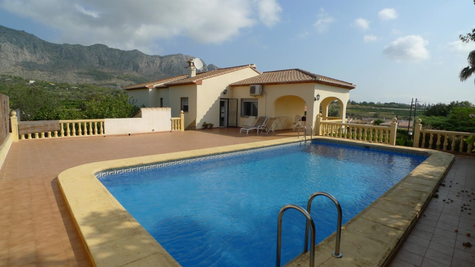 Purchase: House (03778)