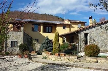 Villa ou villa de 292 m2 à Lisciano Niccone