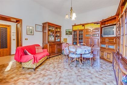 Appartement de 165 m2 à Montepulciano