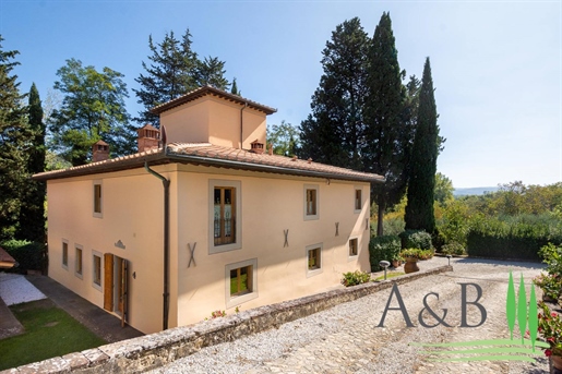 Landhaus/Bauernhaus/Innenhof von 638 m2 in San Casciano im Val di Pesa