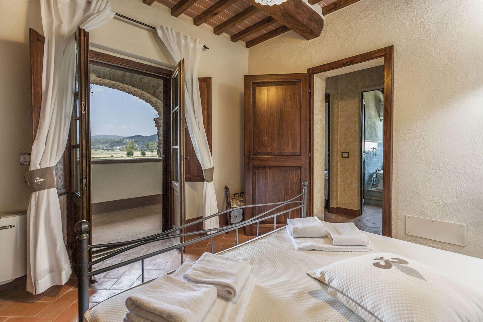 Casale La Leopoldina with pool, Cortona, Arezzo - Tuscany