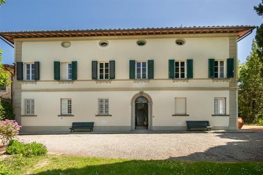 Villa oder Ferienhaus von 480 m2 in San Miniato
