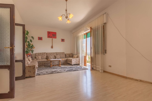 Appartamento di 110 m2 a Montepulciano