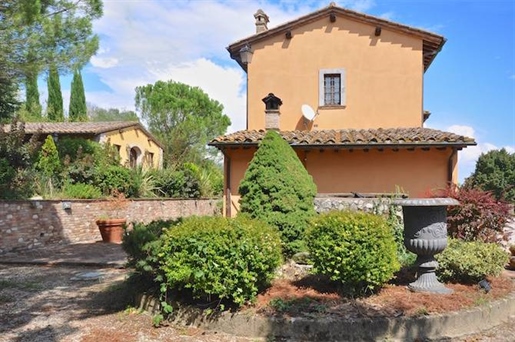 Rural/Casa de Campo/Cancha de 595 m2 en Perugia