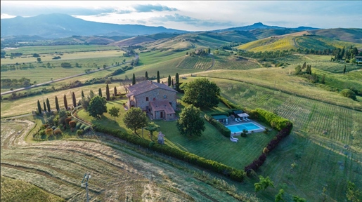 Villa ou villa de 400 m2 à San Casciano dei Bagni