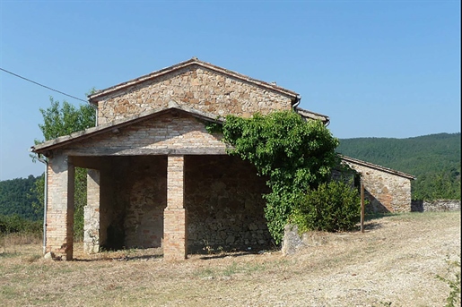 Ferme de 460 m2 à Todi