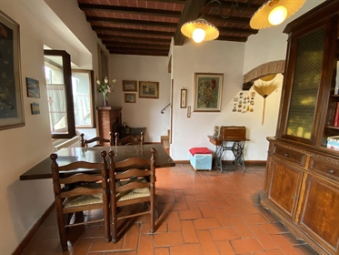 Apartment 176 m2 in Montepulciano