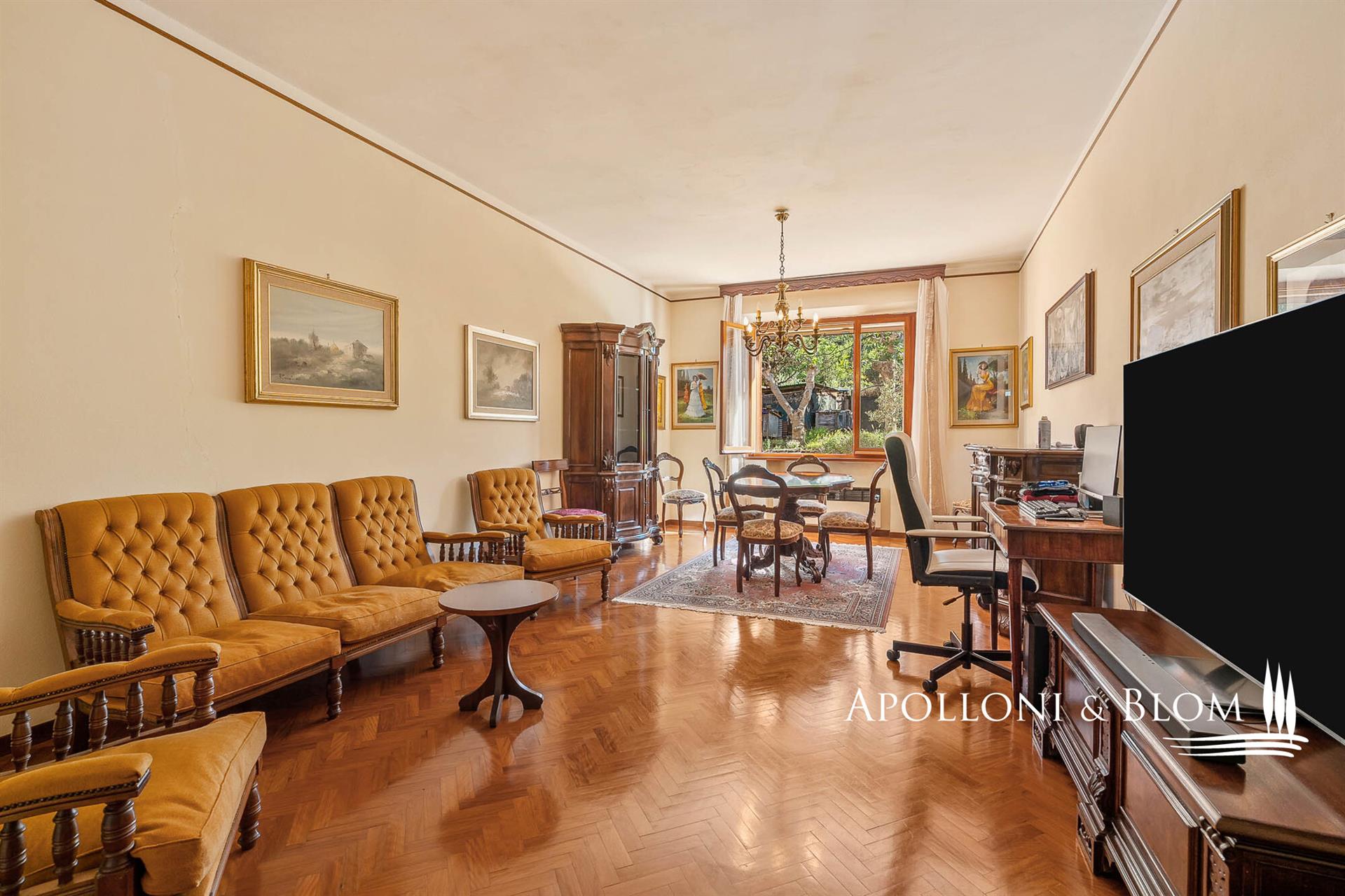 Purchase: Apartment (53045)