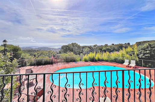 Panoramic sea view villa with swimming pool