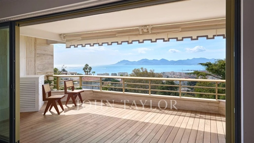 Residência de luxo na Califórnia Terraço soberbo com vista para o mar